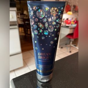 🔥BN BATH AND BODY WORKS🔥